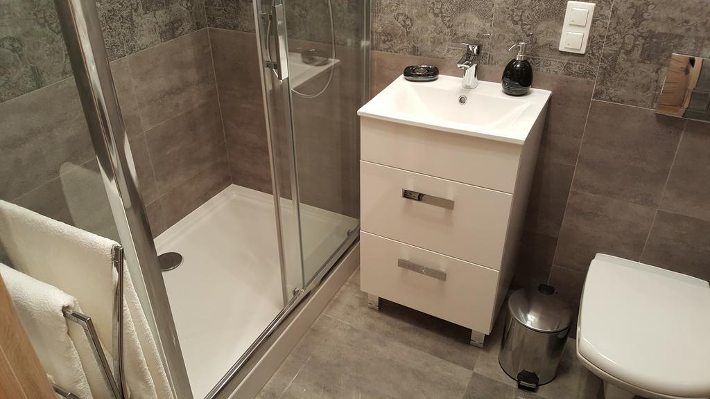 Manhattan Apartament Mokotow Appartamento Varsavia Esterno foto